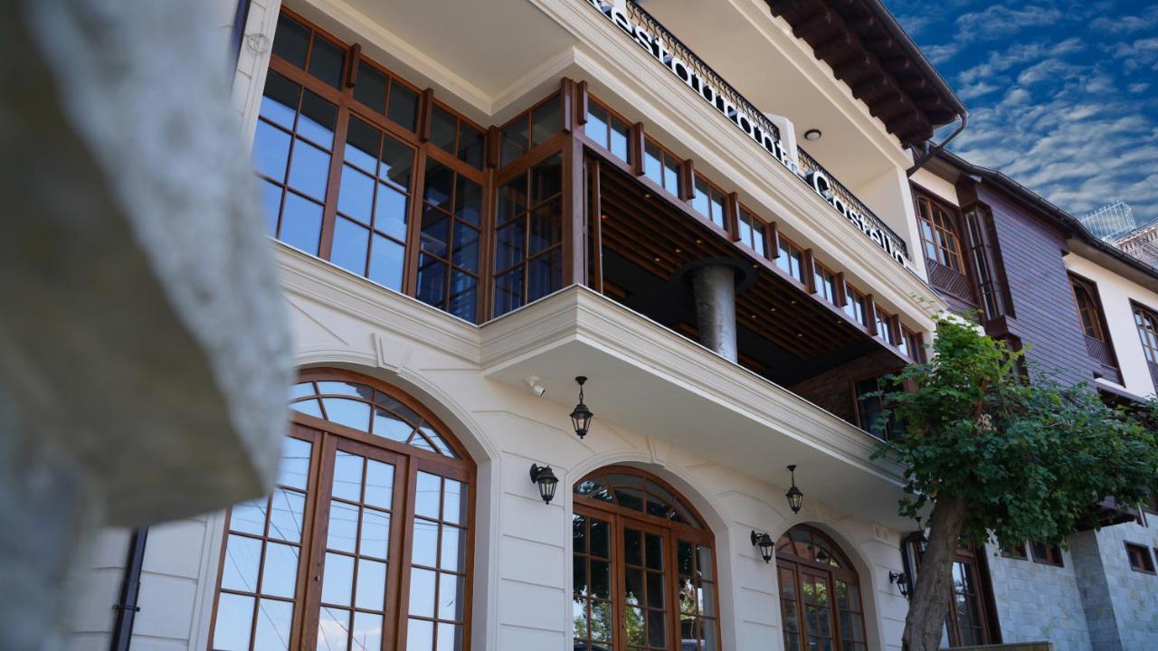 Hotel Castello Призрен Экстерьер фото