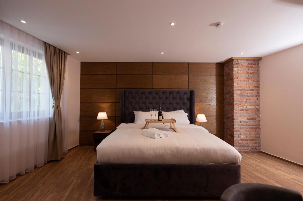 Hotel Castello Призрен Экстерьер фото