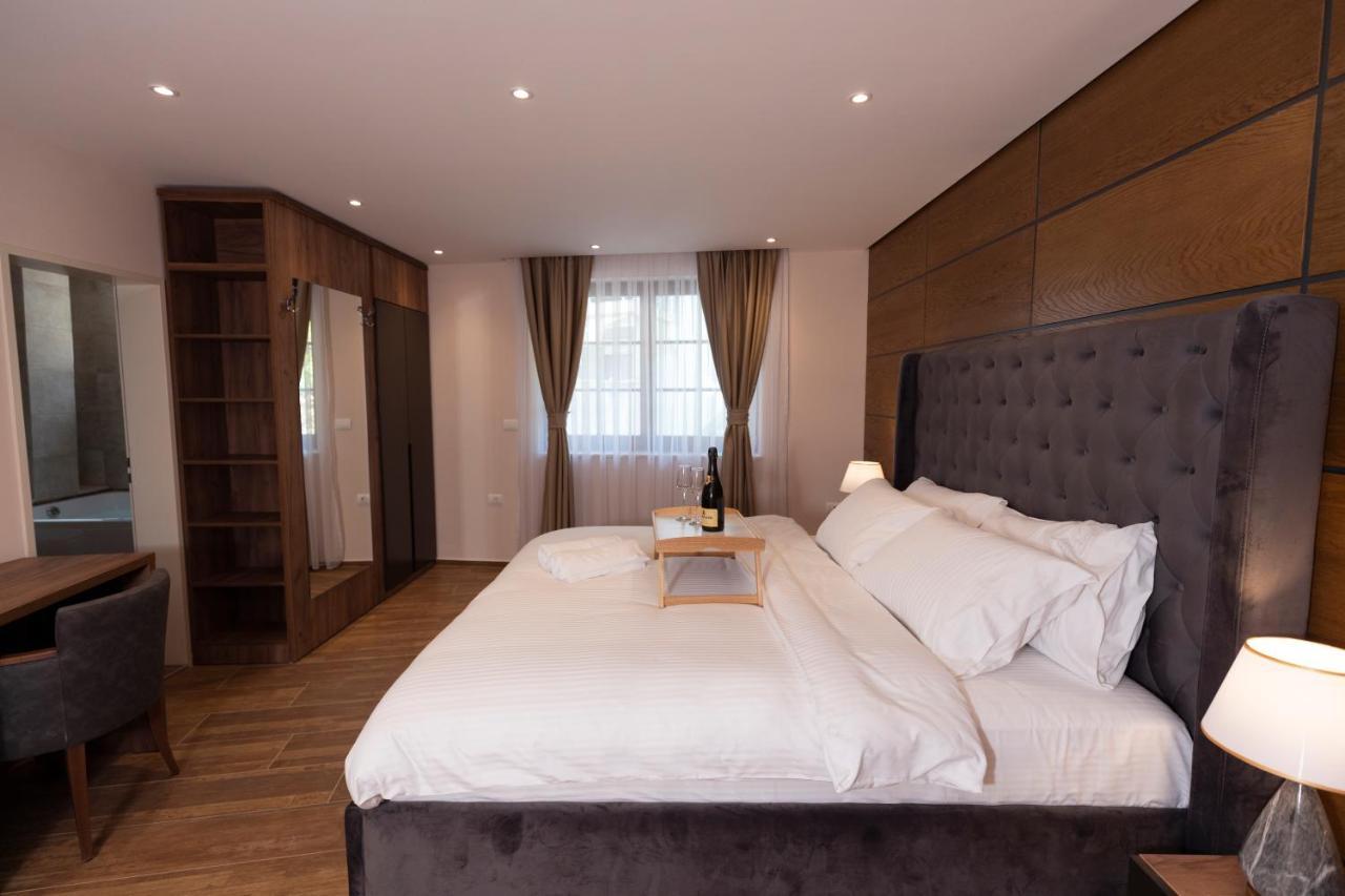 Hotel Castello Призрен Экстерьер фото