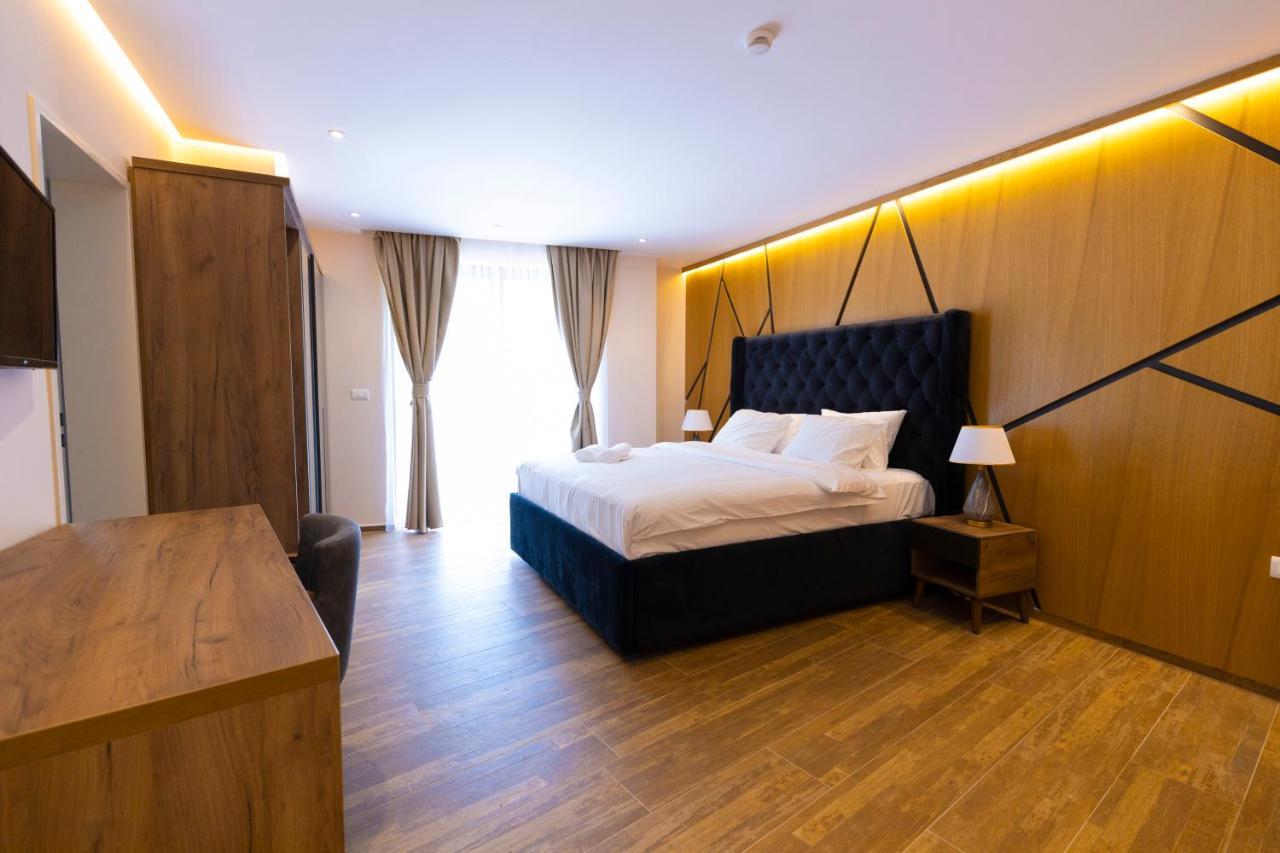 Hotel Castello Призрен Экстерьер фото
